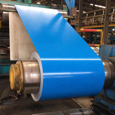 Thép cuộn mạ kẽm Ppgi Tấm lợp phủ màu Ppgl chuẩn bị cho tủ đông ngực